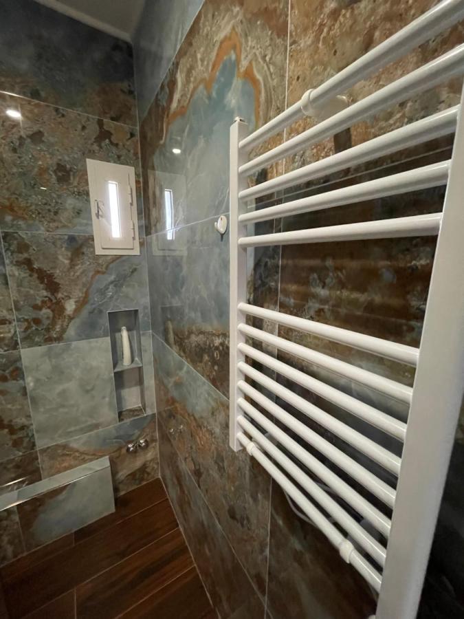 טיראנה Hotel Vila 15 - Center מראה חיצוני תמונה