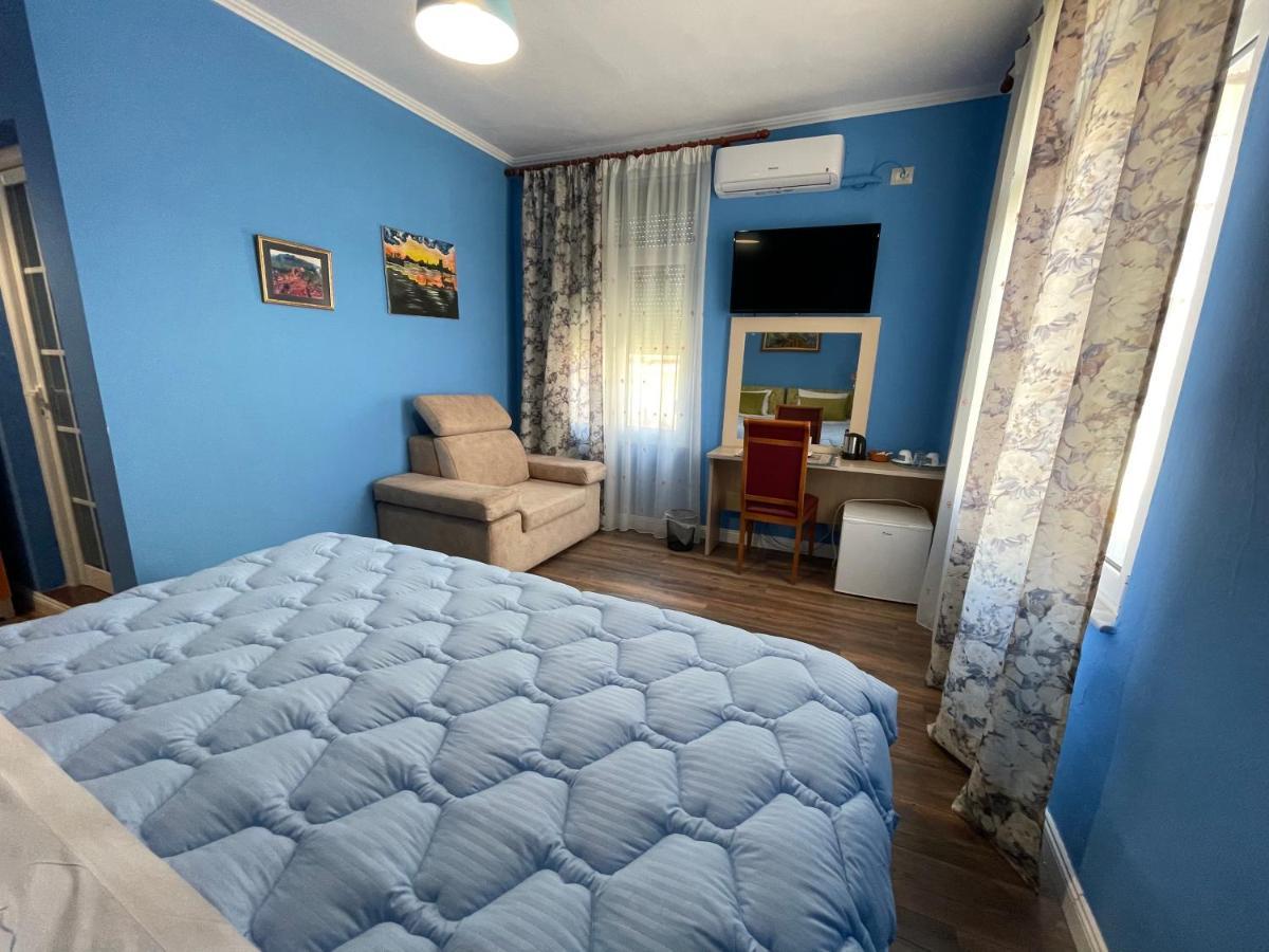 טיראנה Hotel Vila 15 - Center מראה חיצוני תמונה