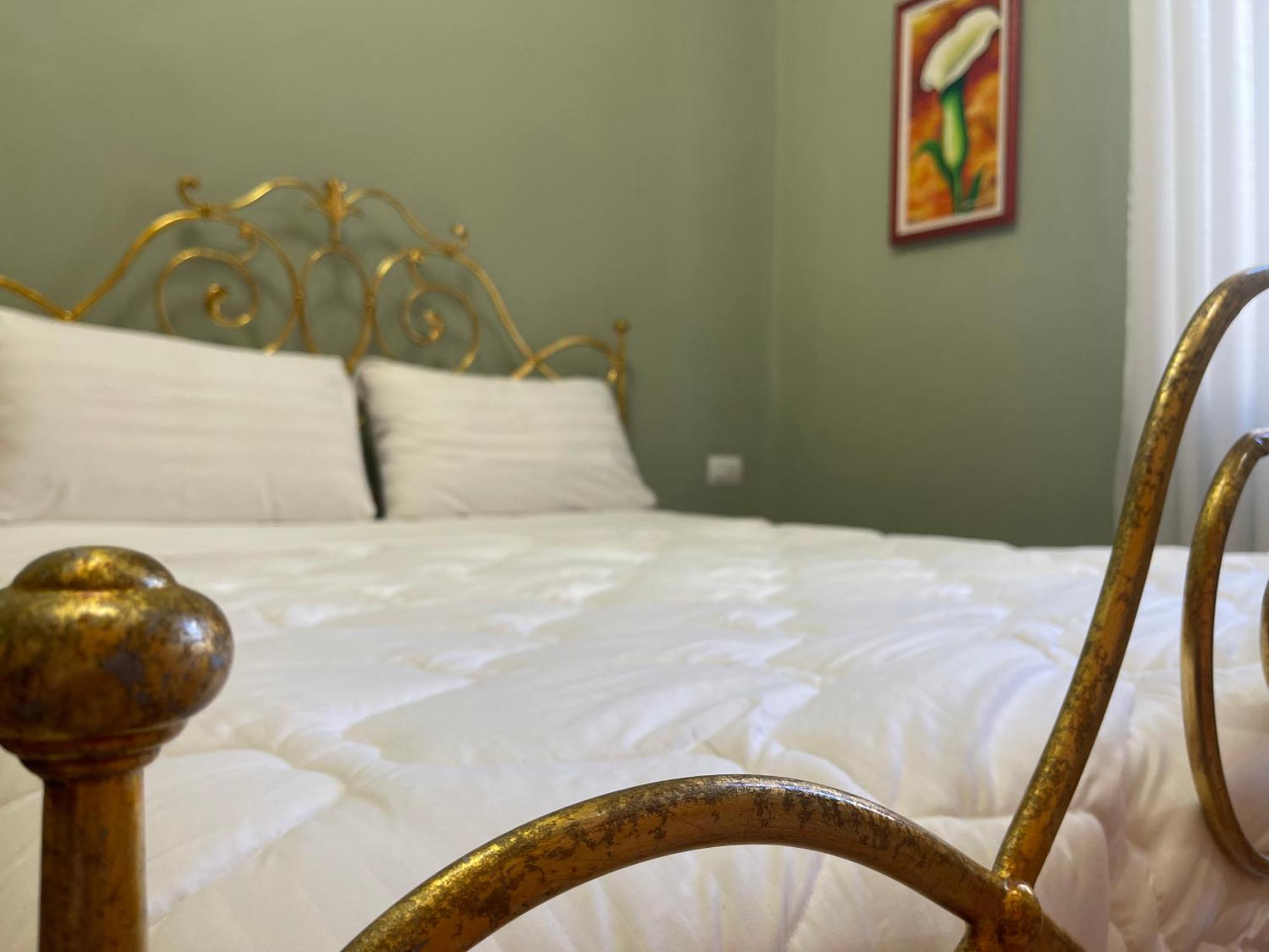 טיראנה Hotel Vila 15 - Center מראה חיצוני תמונה
