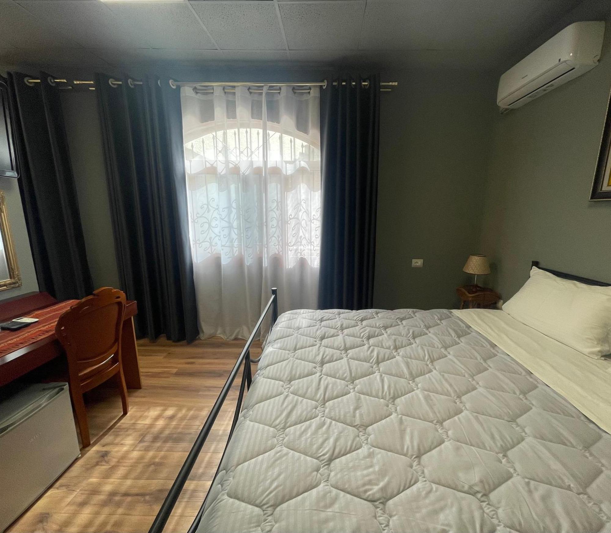 טיראנה Hotel Vila 15 - Center מראה חיצוני תמונה