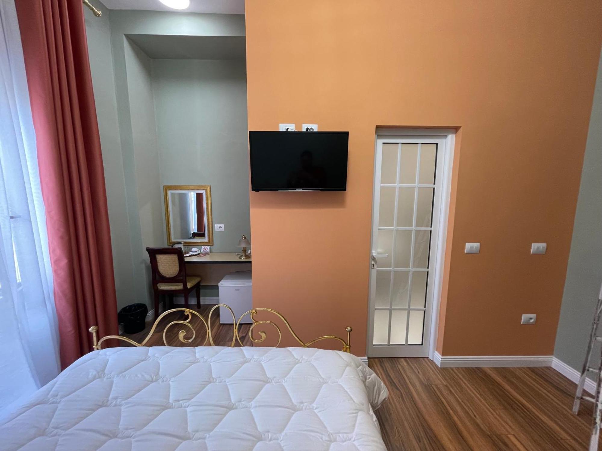 טיראנה Hotel Vila 15 - Center מראה חיצוני תמונה
